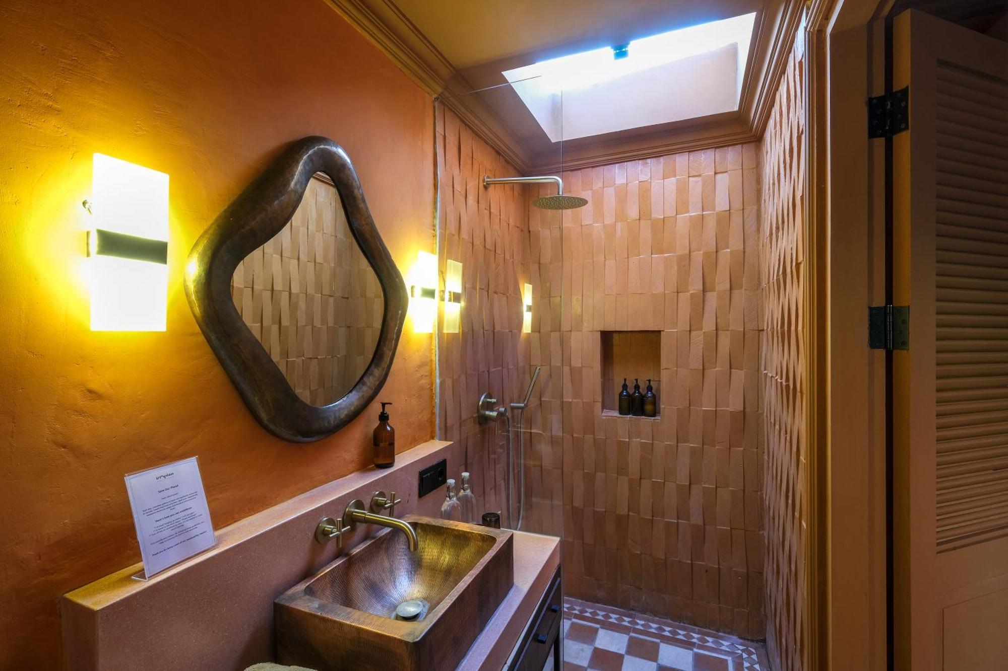 El Barrio Boutique Hotel & Bar Canggu Kültér fotó
